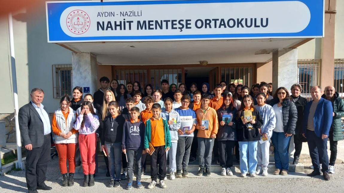 Kardeş Okul Projesi Kapsamında Nahit Menteşe Ortaokulunu Ziyaret Ettik.